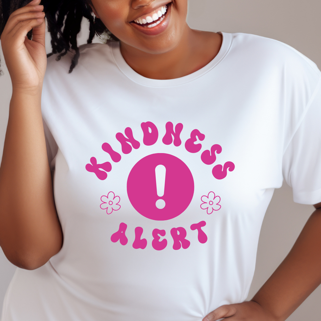 WHITE SHIRT PINK DESIGN